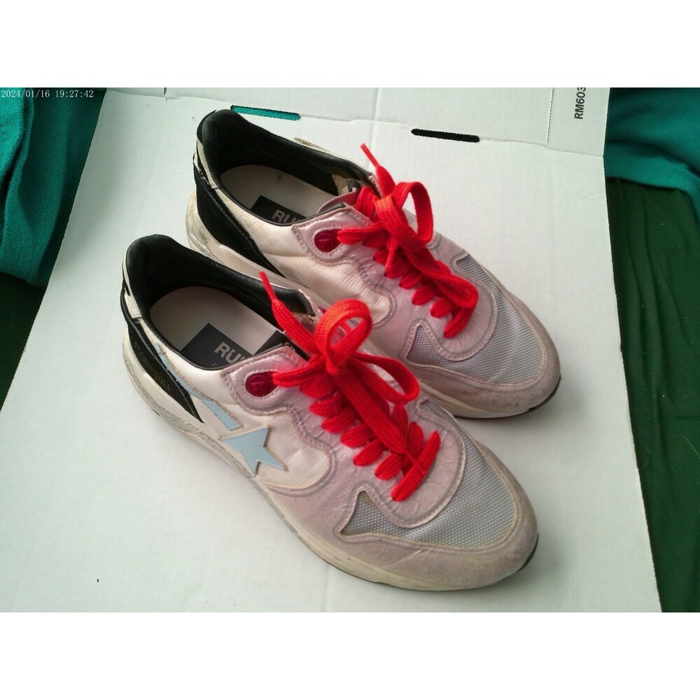 Golden Goose Super-Star Classic with Spur White Orchid Pink Blue Star EU 38 US 8